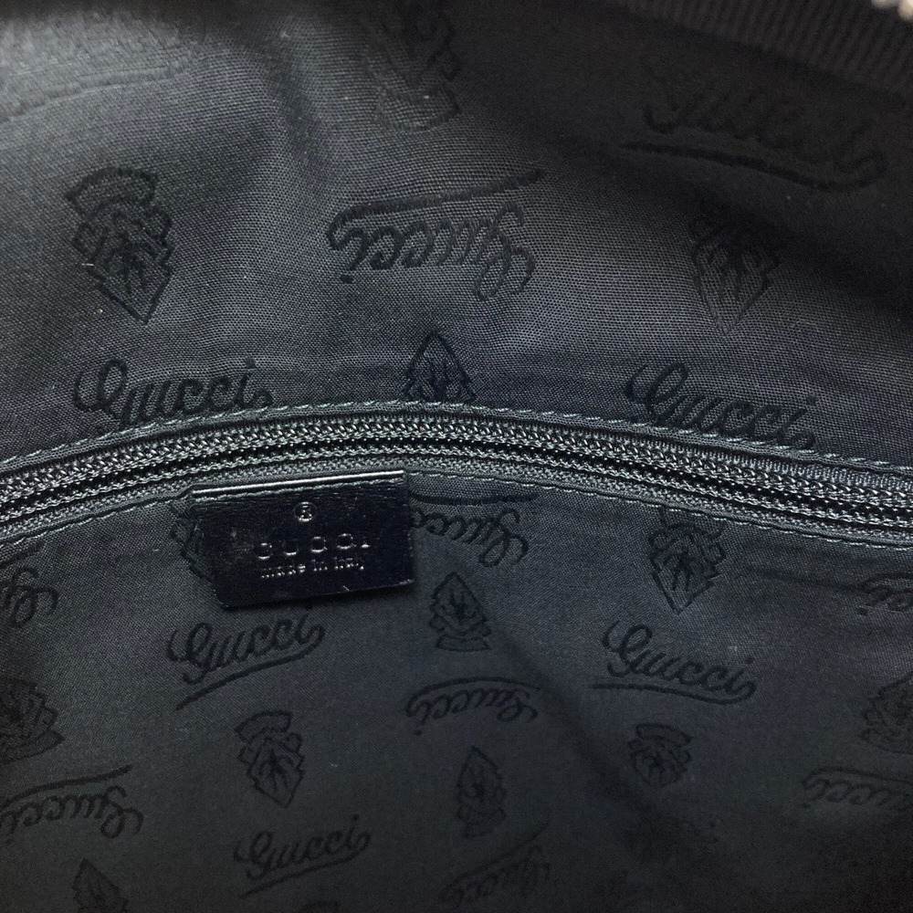 GUCCI Black Shoulder Bag - Picture 8 of 16